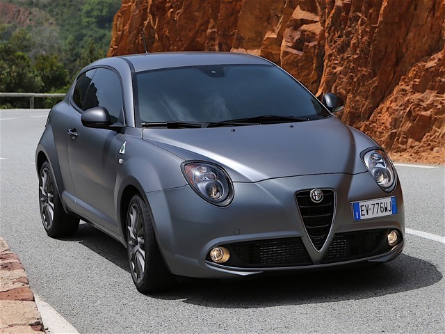 Alfa Romeo Mito Quadrifoglio Verde photo 32