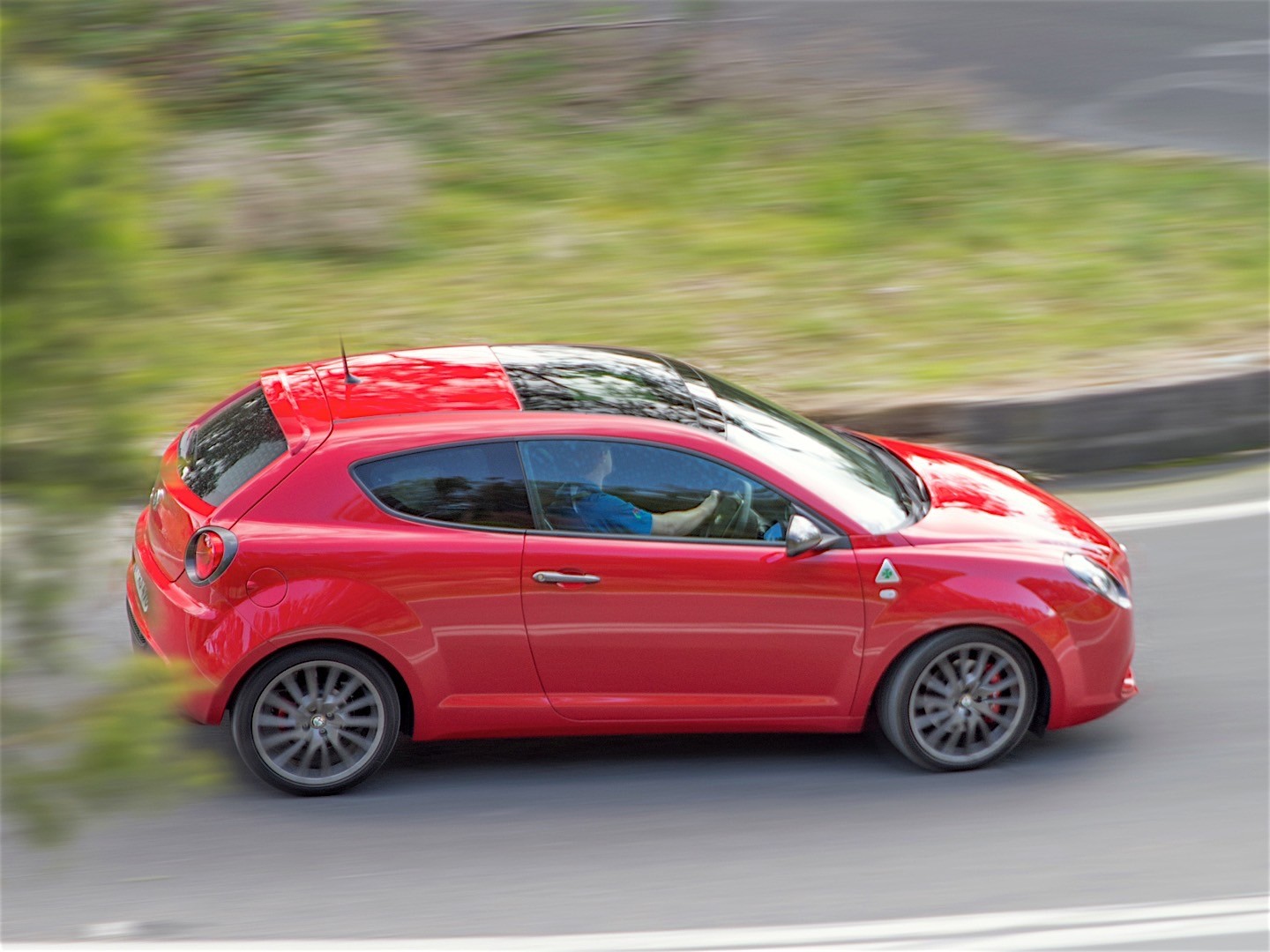 Alfa Romeo Mito Quadrifoglio Verde photo 34