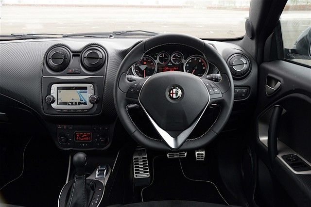 Alfa Romeo Mito Quadrifoglio Verde photo 42