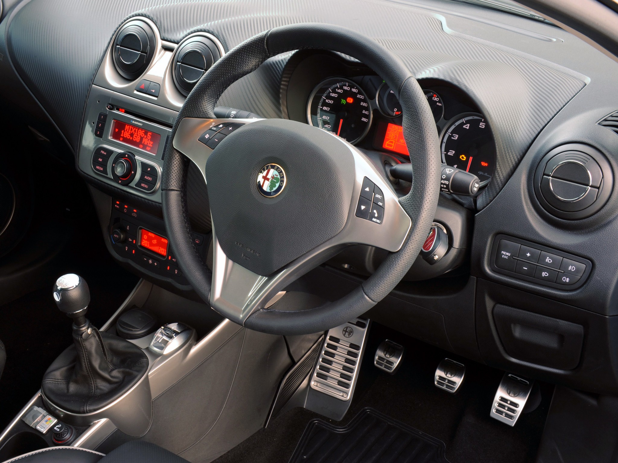 Alfa Romeo Mito photo 74