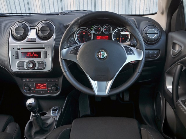 Alfa Romeo Mito foto 76