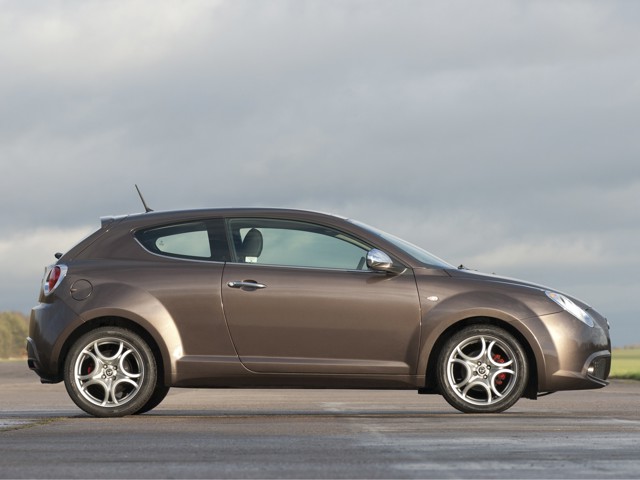 Alfa Romeo Mito foto 44