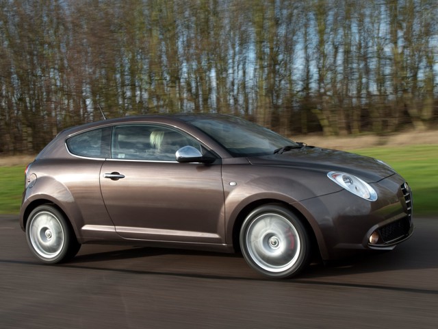 Alfa Romeo Mito foto 47