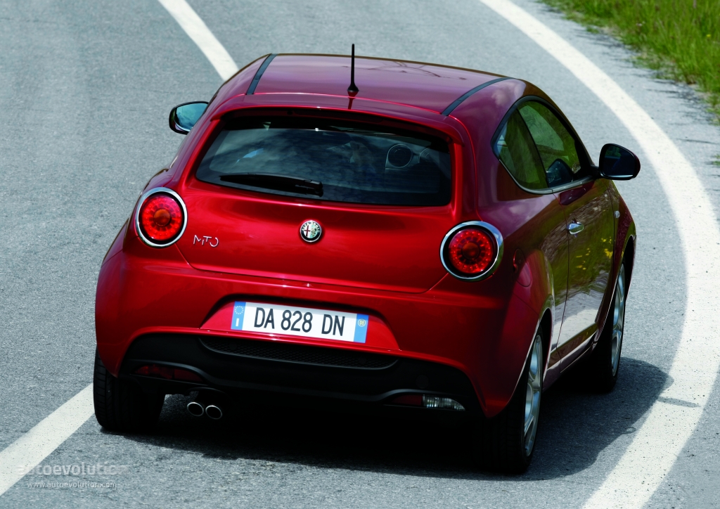 Alfa Romeo Mito photo 8