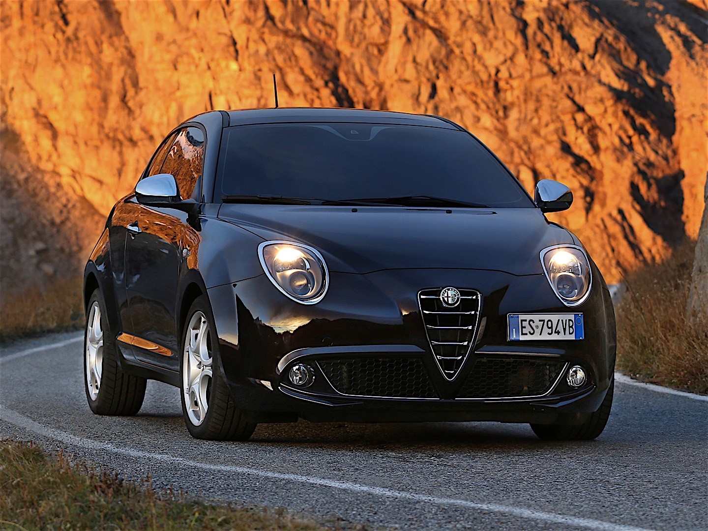 Alfa Romeo Mito photo 4