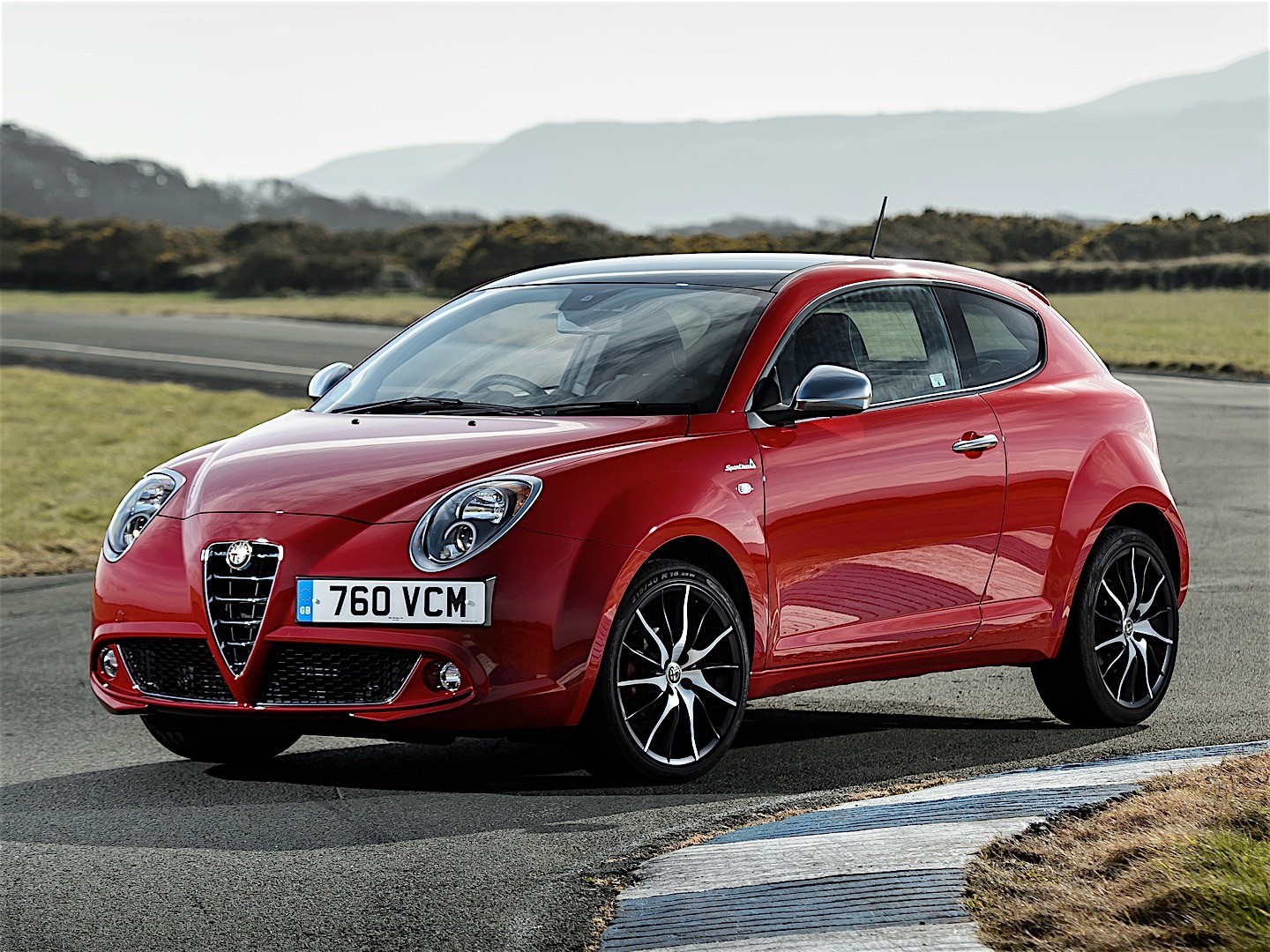 Alfa Romeo Mito photo 8
