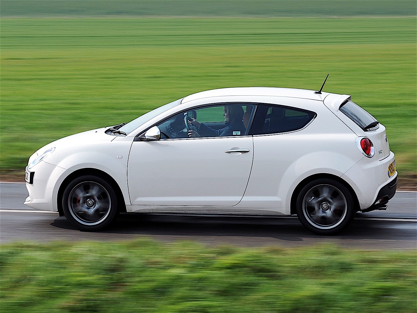 Alfa Romeo Mito photo 35