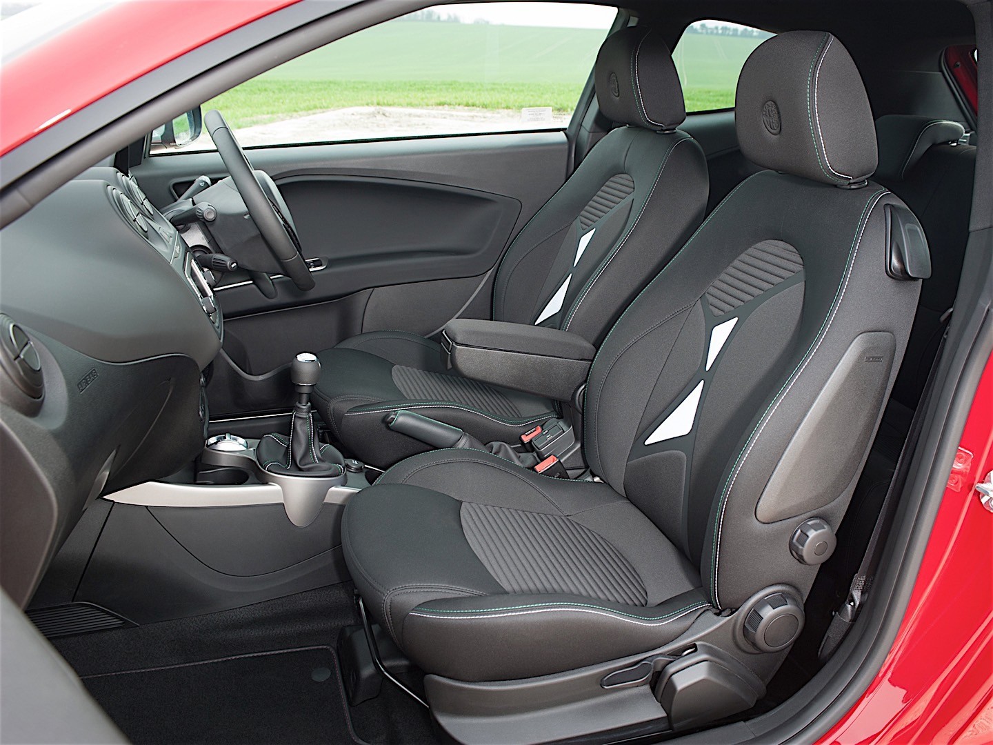 Alfa Romeo Mito photo 70