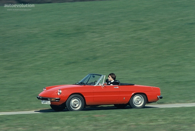 Alfa Romeo Spider foto 3