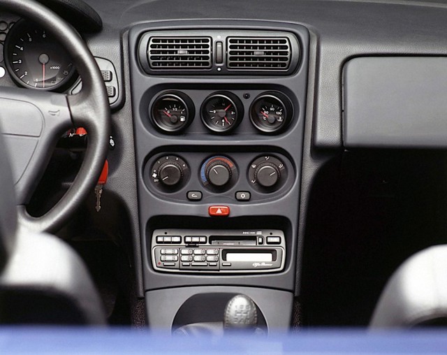 Alfa Romeo Spider photo 24