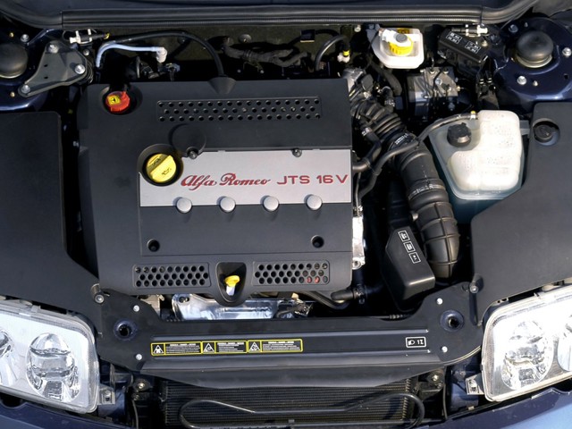 Alfa Romeo Spider photo 31