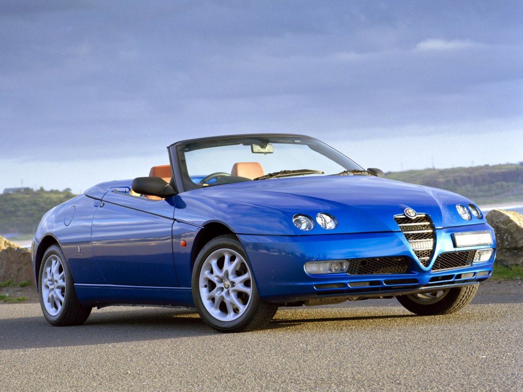 Alfa Romeo Spider photo 17