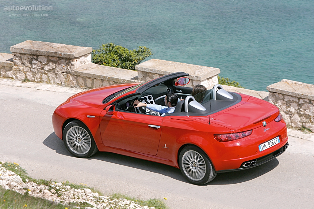 Alfa Romeo Spider photo 6