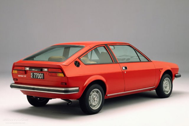 Alfa Romeo Sprint foto 1