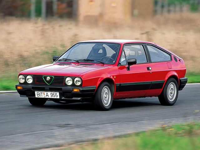 Alfa Romeo Sprint Foto 9