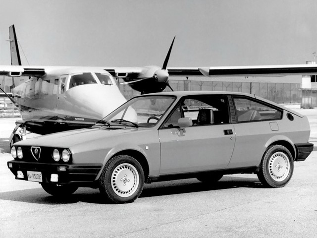 Alfa Romeo Sprint Foto 12