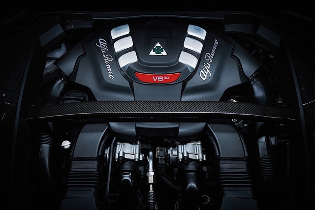 Alfa Romeo Stelvio Quadrifoglio photo 78