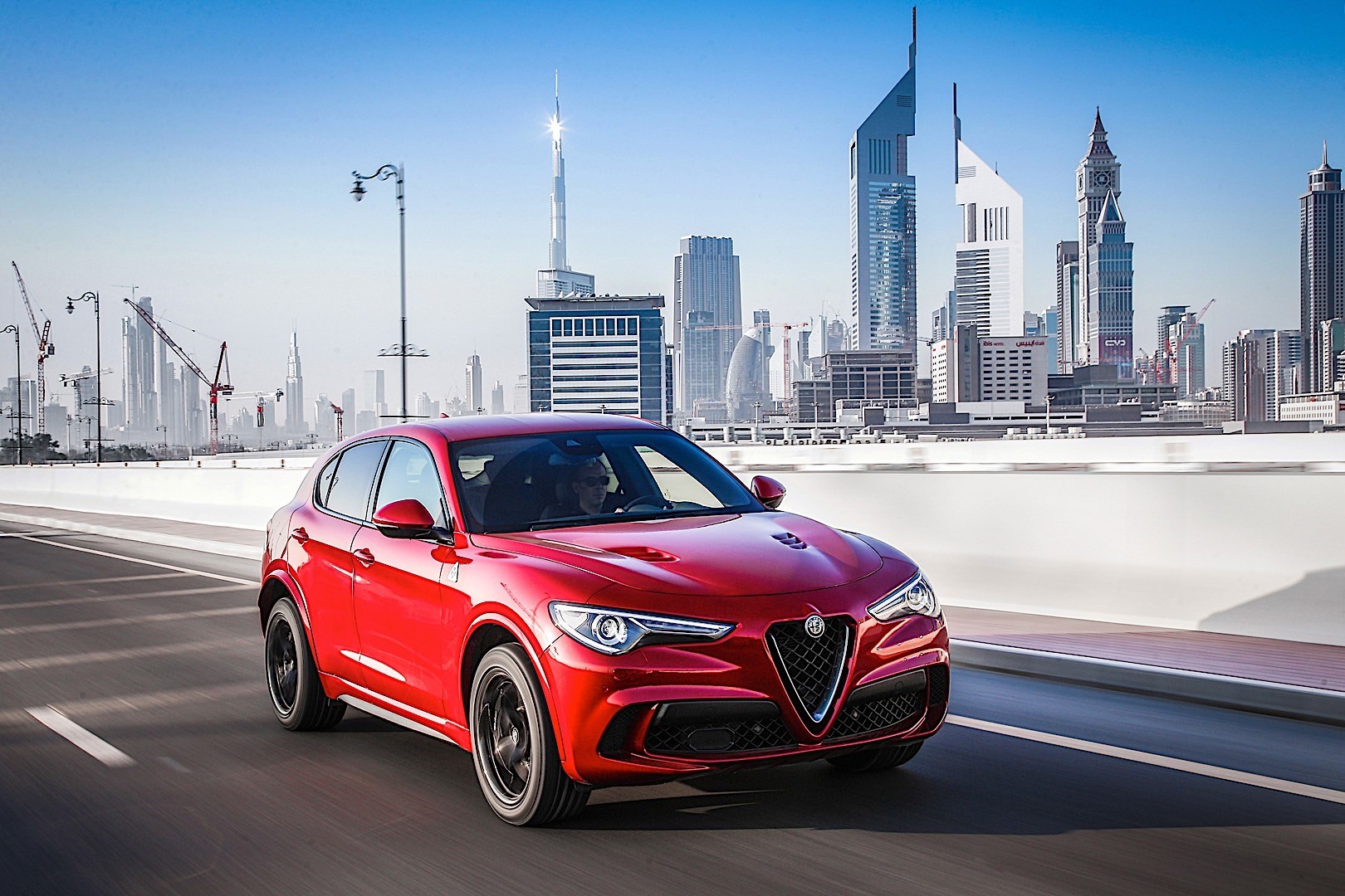 Alfa Romeo Stelvio Quadrifoglio photo 28