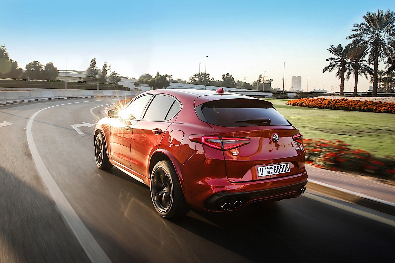 Alfa Romeo Stelvio Quadrifoglio photo 31