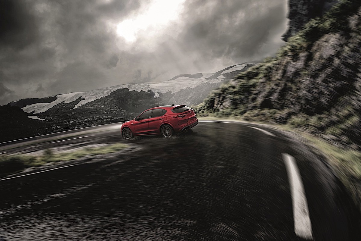 Alfa Romeo Alfa Romeo Stelvio Quadrifoglio