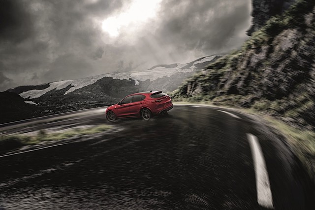 ALFA ROMEO Stelvio Quadrifoglio