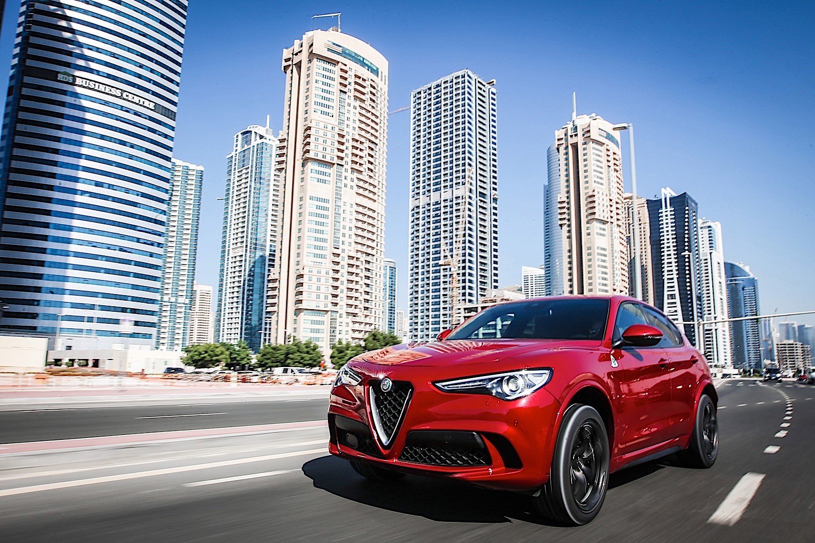 Alfa Romeo Stelvio Quadrifoglio photo 46