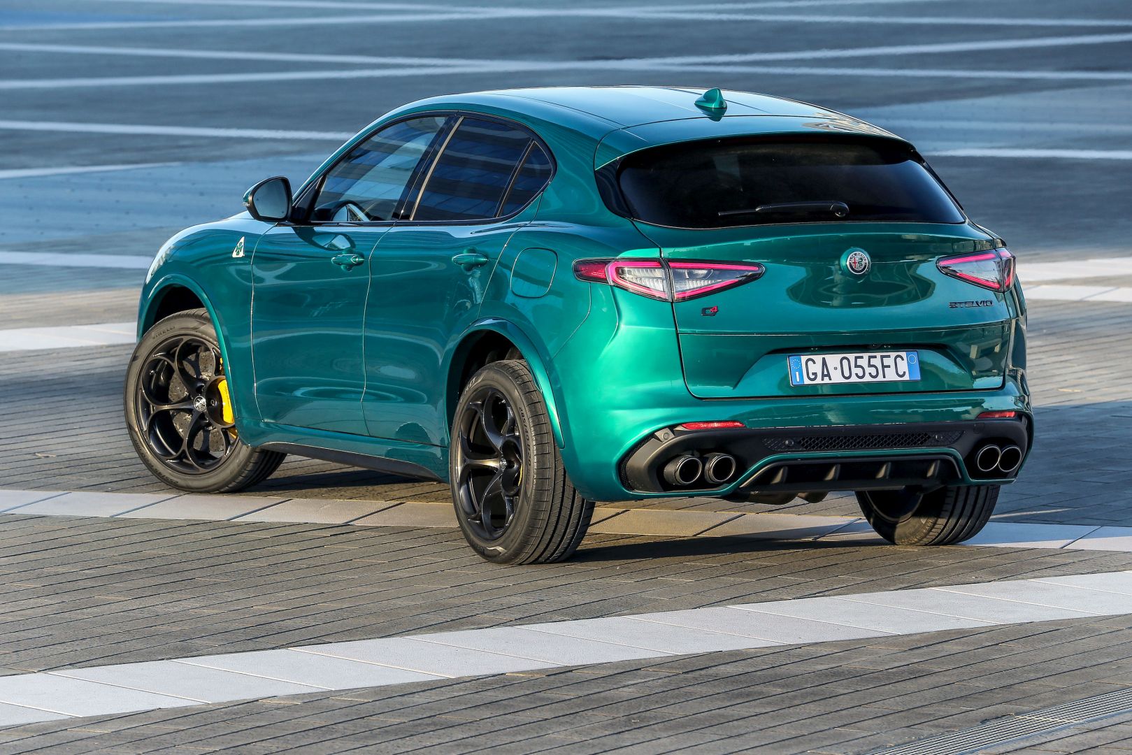Alfa Romeo Stelvio Quadrifoglio photo 62