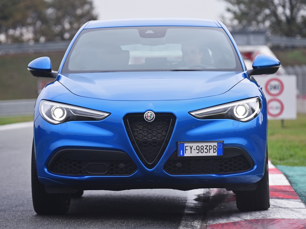 Alfa Romeo Stelvio photo 62