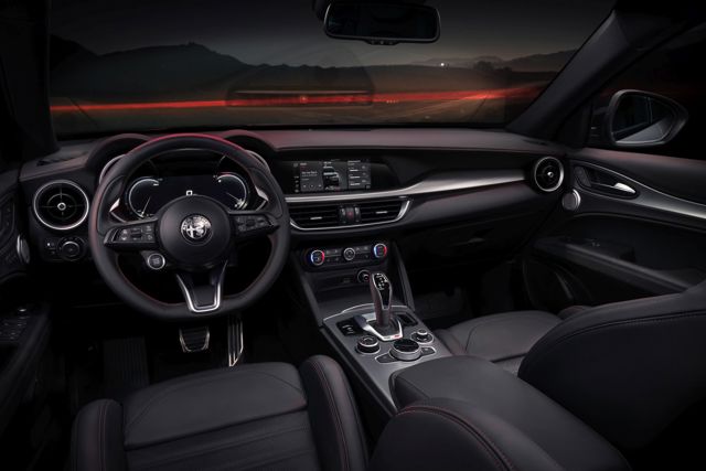 Alfa Romeo Stelvio photo 26