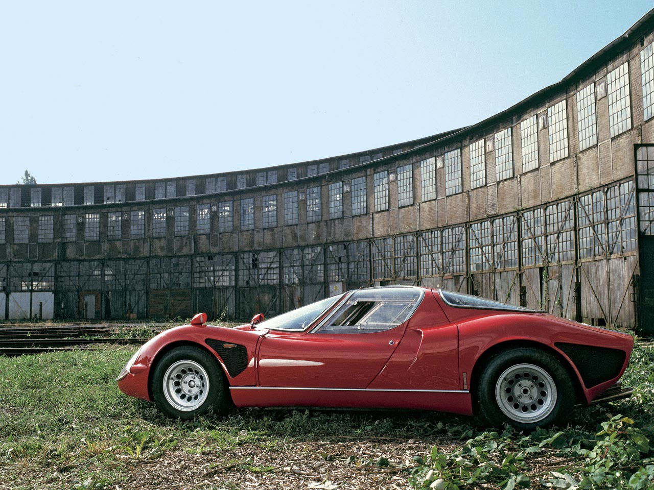 Alfa Romeo Tipo 33 photo 8
