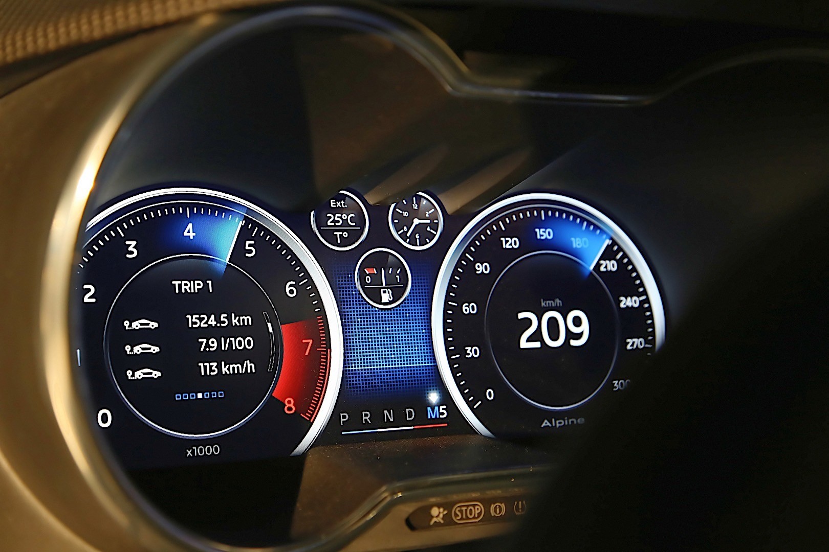 Alpine A110 photo 52