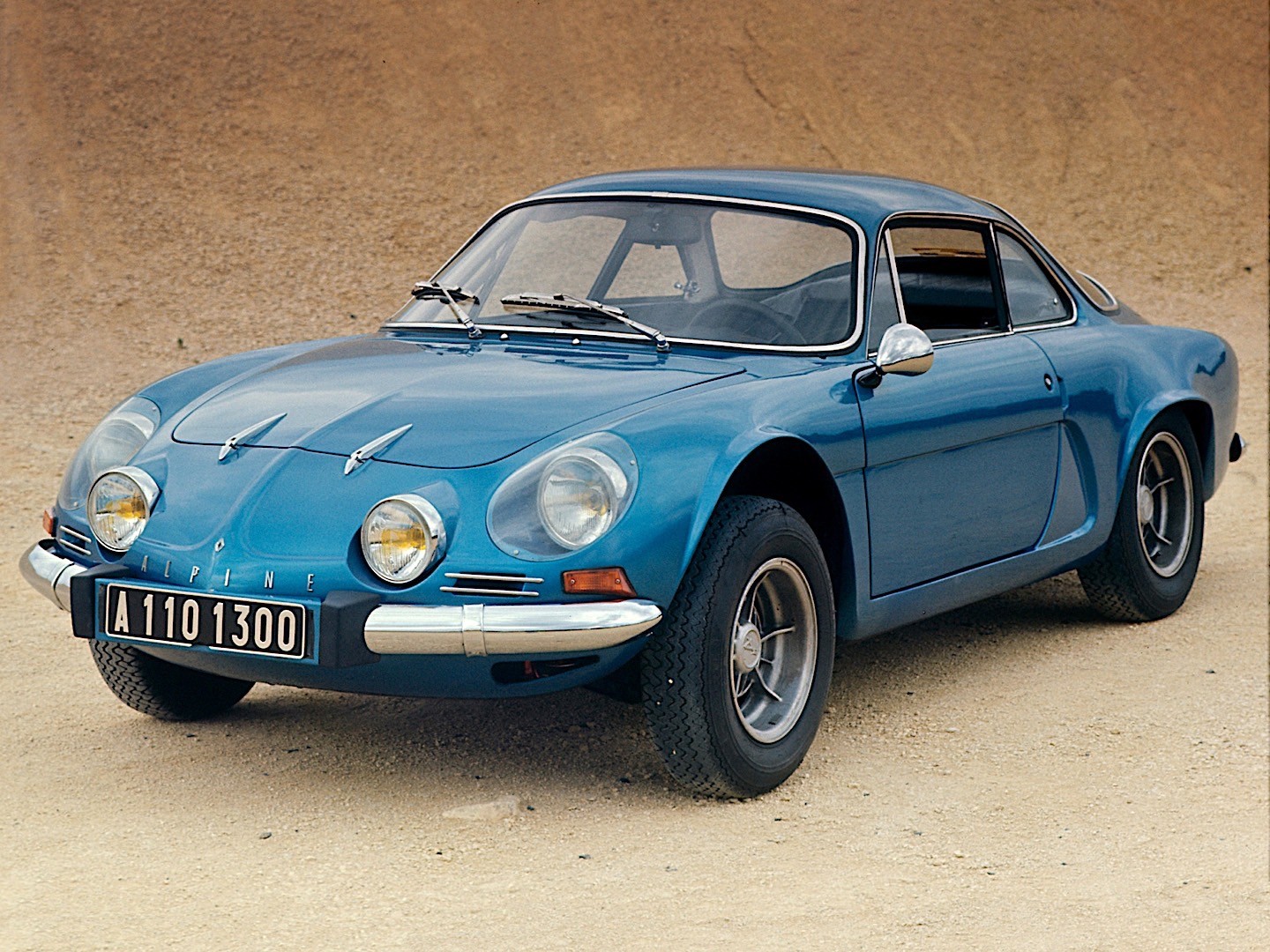 Alpine A110 photo 10