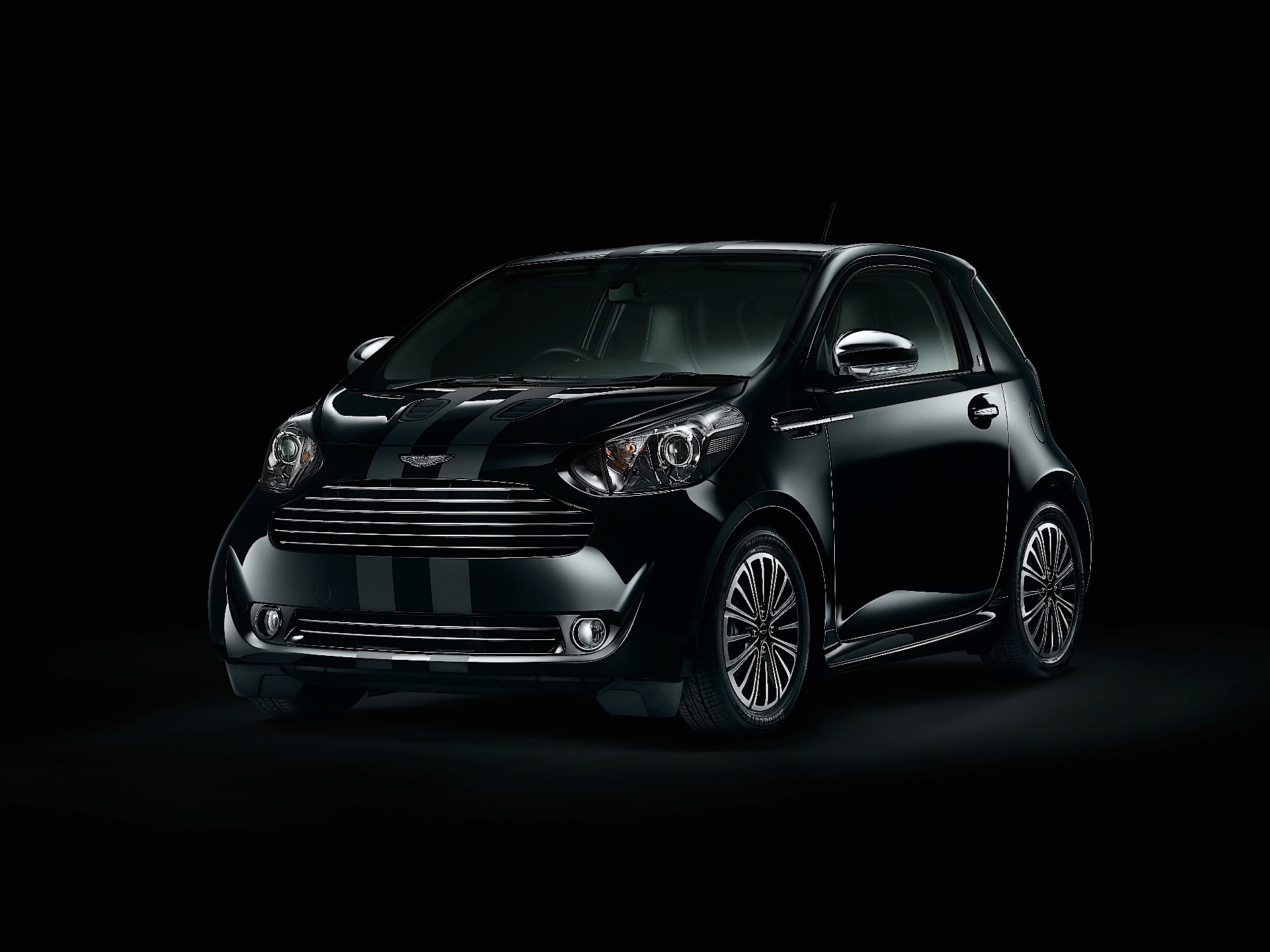 Aston Martin Cygnet photo 11