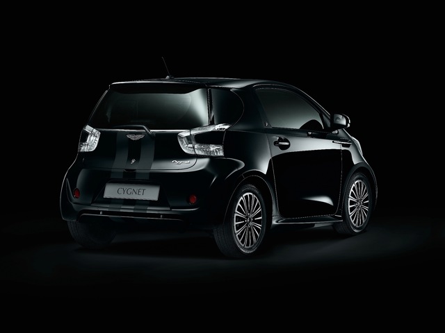 Aston Martin Cygnet Foto 13