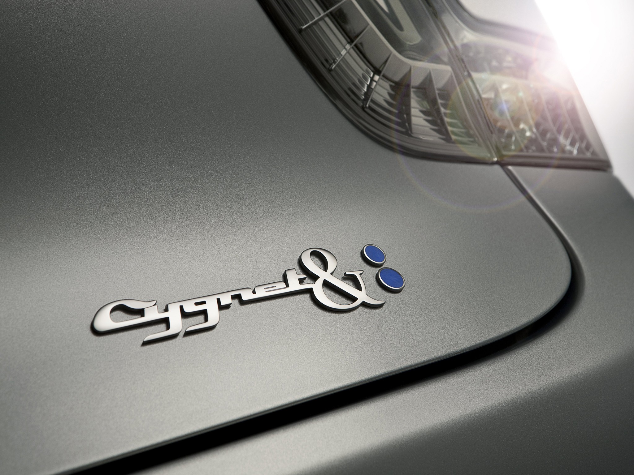 Aston Martin Cygnet photo 28