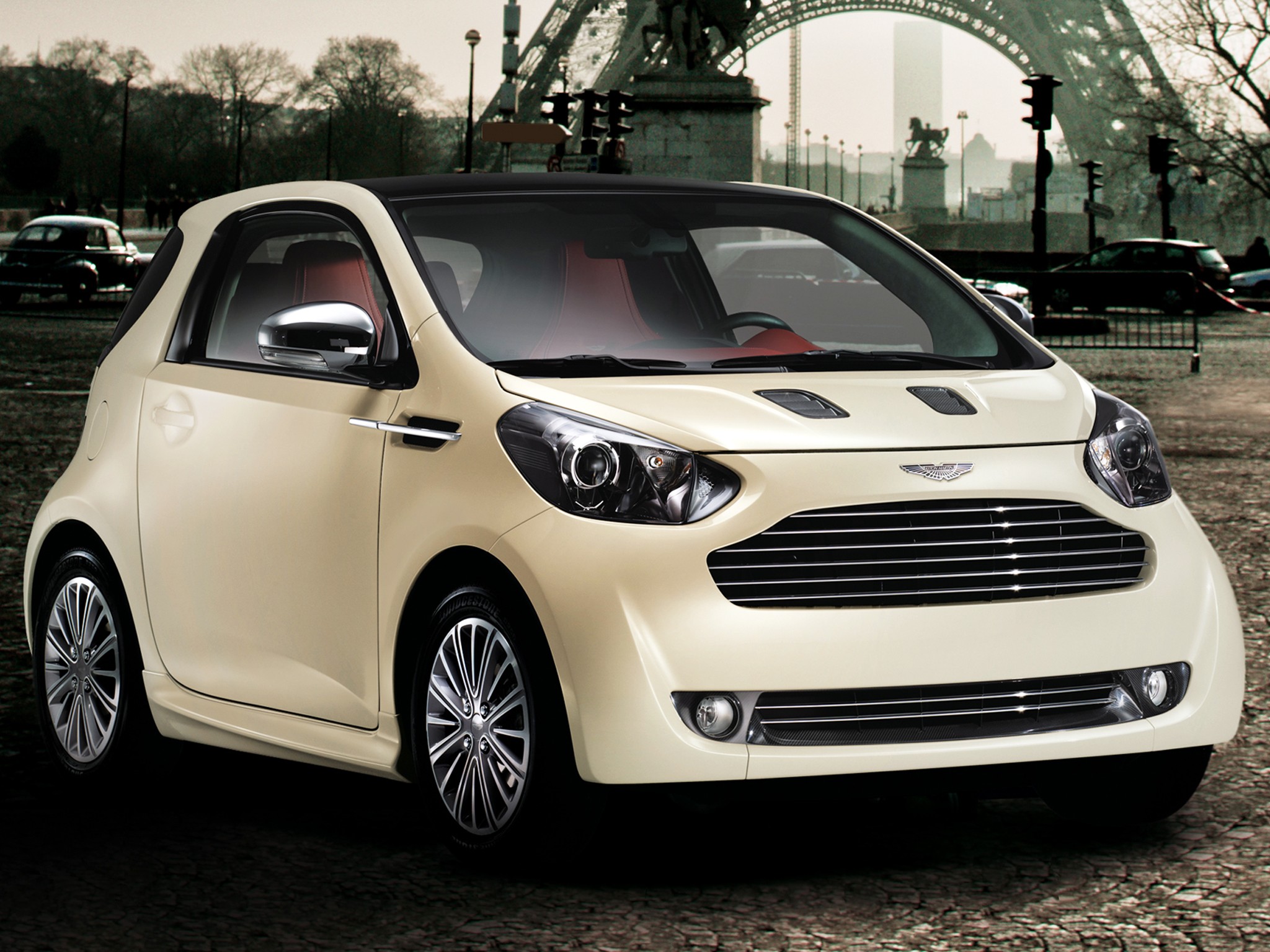 Aston Martin Cygnet photo 35