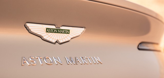 Aston Martin Db11 Volante foto 11