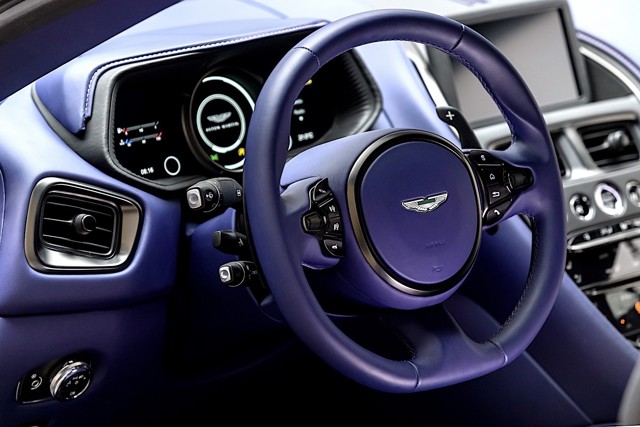 Aston Martin Db11 photo 75