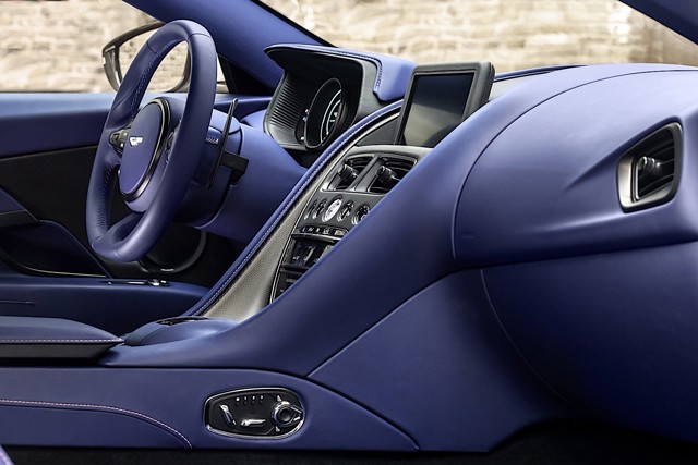 Aston Martin Db11 photo 76