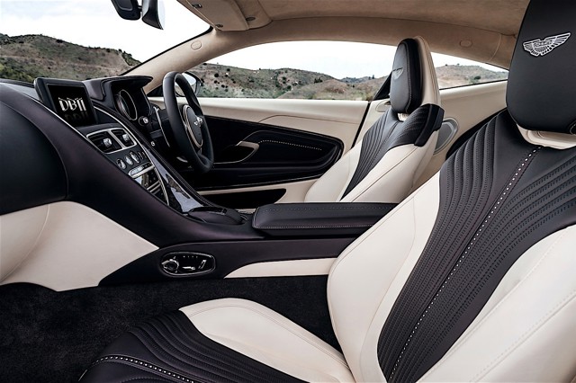 Aston Martin Db11 photo 74