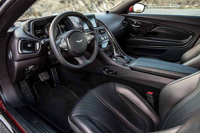Aston Martin Db11 photo 83
