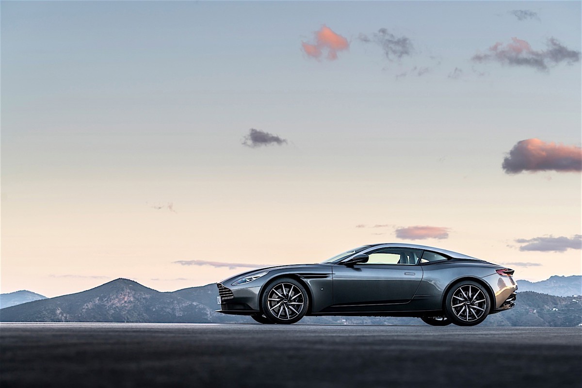 Aston Martin Aston Martin Db11