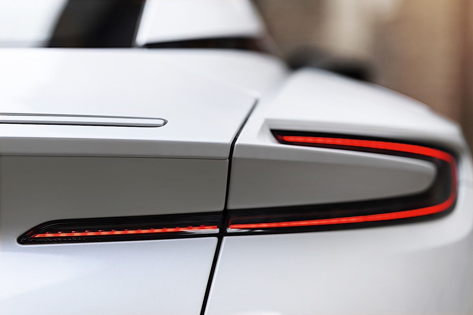 Aston Martin Db11 photo 62