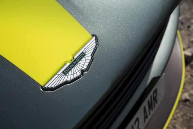 Aston Martin Db11 foto 8