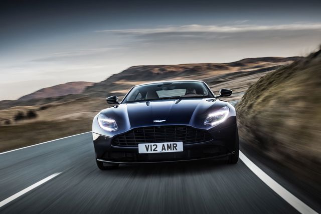 Aston Martin Db11 foto 9