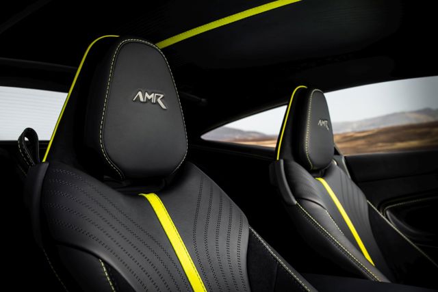 Aston Martin Db11 foto 22