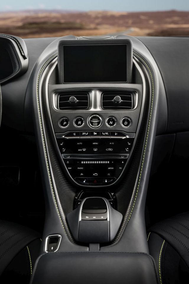 Aston Martin Db11 foto 24