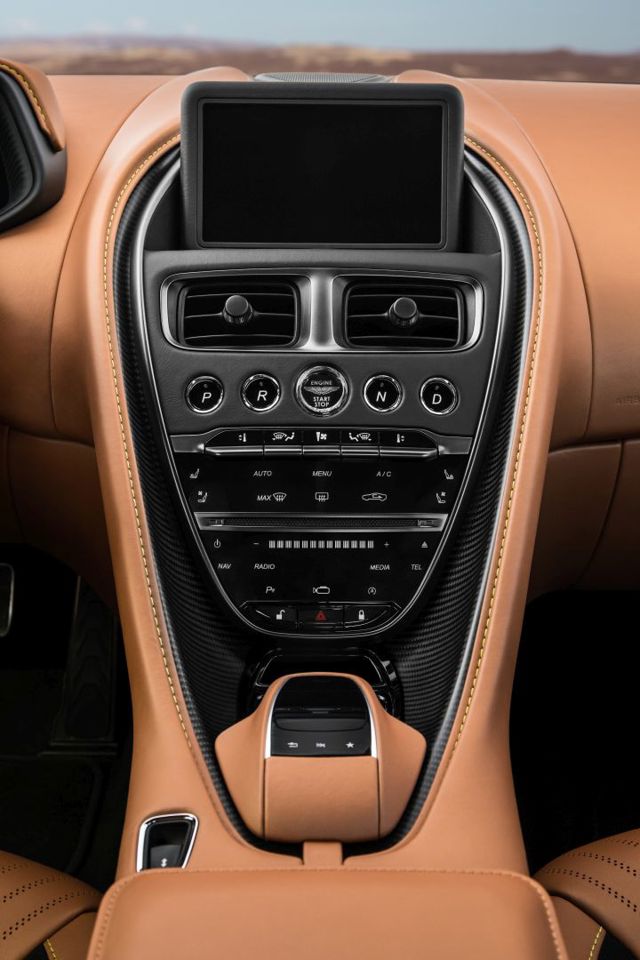 Aston Martin Db11 foto 26