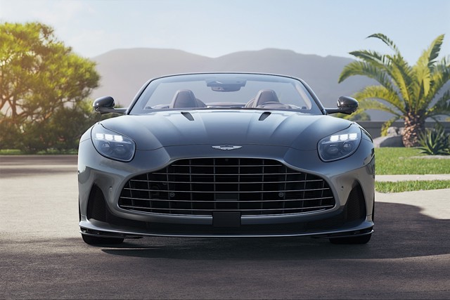 Aston Martin Db12 Volante photo 7