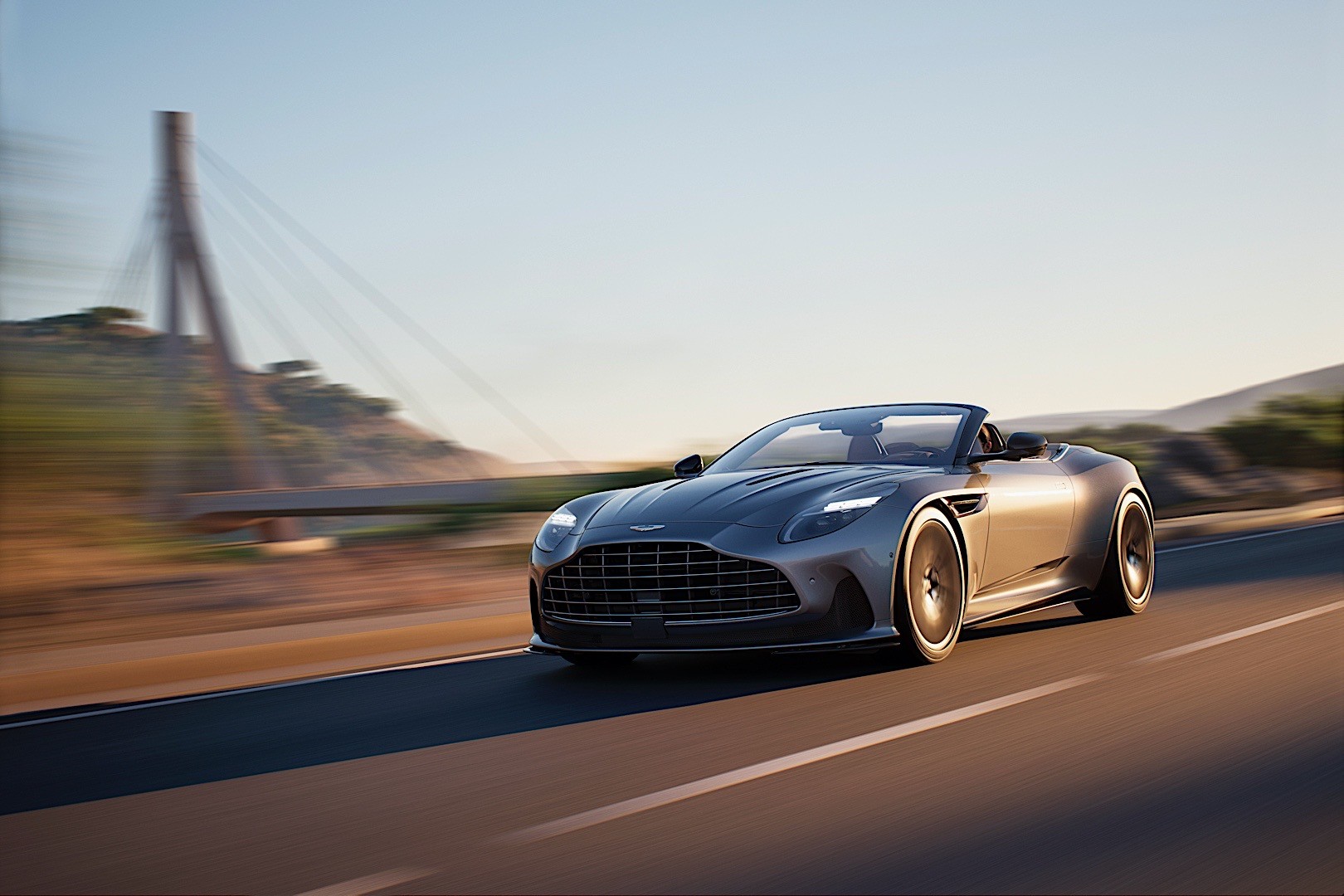 Aston Martin Db12 Volante photo 10